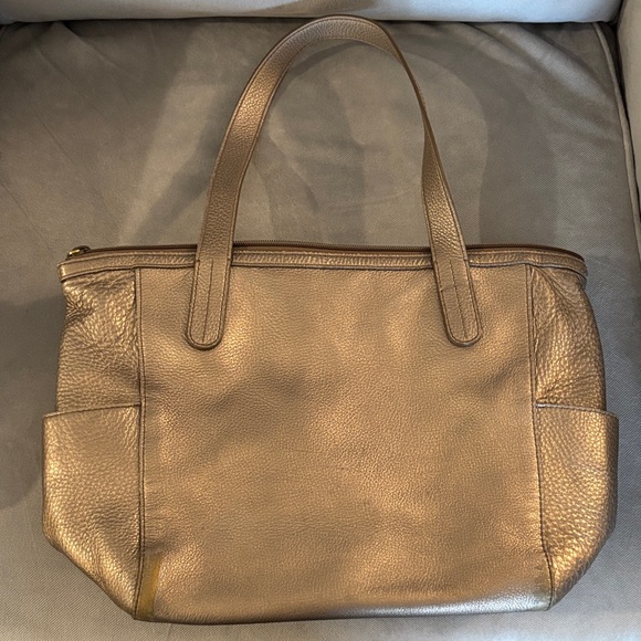 Fossil Women's Metallic Gold Tote Bag - Picture 2 of 5